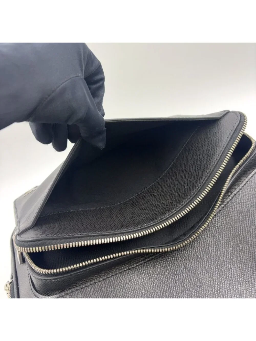Louis Vuitton Alex Leather Black Backpack Silver